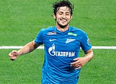 Sardar Azmoun marca el gol número 100 de su carrera en clubes rusos