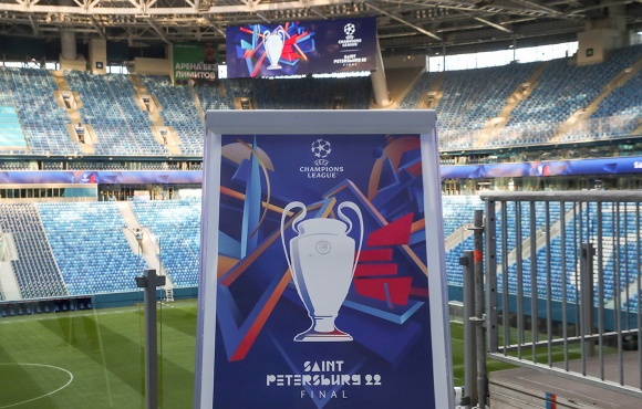 Desvelada la imagen de marca de la final de la Liga de Campeones de la UEFA de 2022 en San Petersburgo